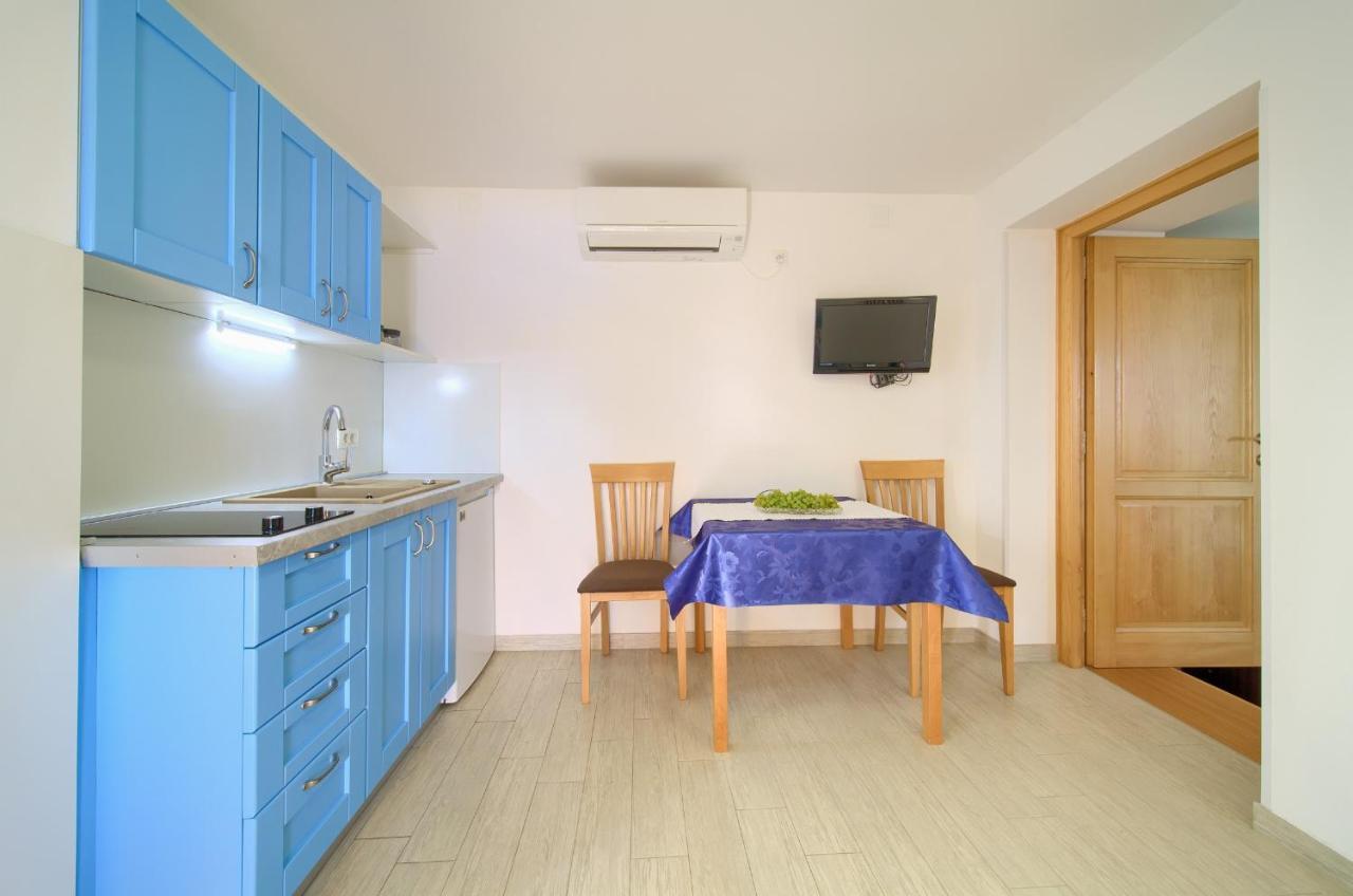 Apartman Antica ヴァンタシチ エクステリア 写真